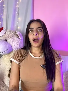 Snapshot of hannacruzsj chatting on December 13, 2025, 8:04 pm hannacruzsj online show from December 13, 2025, 8:04 pm