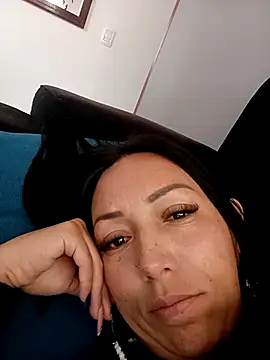 Snapshot of Laura_martin_ chatting on March 3, 2025, 5:41 pm Laura martin online show from March 3, 2025, 5:41 pm