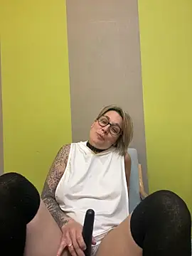 marinella07 online show from February 27, 2025, 8:24 am