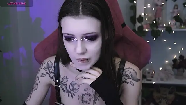 Snapshot of prettybones chatting on March 28, 2026, 1:39 am prettybones online show from March 28, 2026, 1:39 am