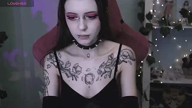 Snapshot of prettybones chatting on April 9, 2026, 11:11 pm prettybones online show from April 9, 2026, 11:11 pm