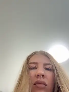 NewLale online show from October 13, 2025, 3:19 am