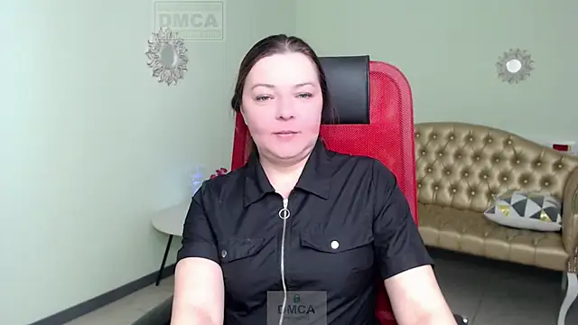 Snapshot of Lily_flower7 chatting on March 18, 2025, 4:40 am Lily flower7 online show from March 18, 2025, 4:40 am