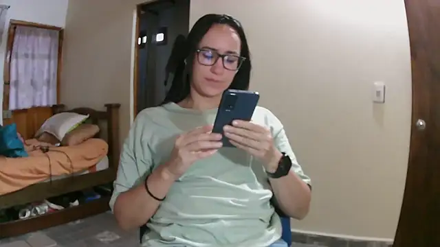 brittanycheeks online show from February 2, 2026, 10:53 pm