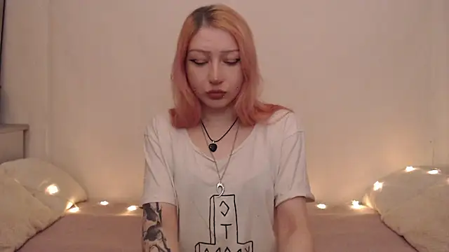 Snapshot of Emily_hardcore chatting on May 11, 2026, 9:12 pm Emily hardcore online show from May 11, 2026, 9:12 pm