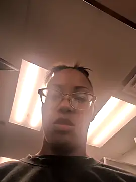 Snapshot of samone9 chatting on January 31, 2026, 9:46 pm samone9 online show from January 31, 2026, 9:46 pm