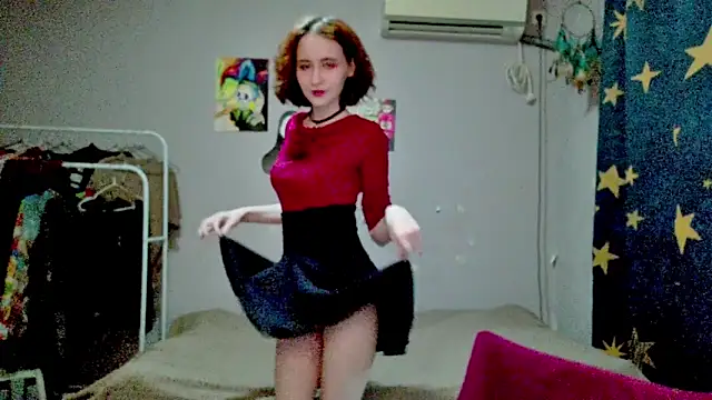 JoannaTompson online show from April 22, 2026, 5:53 pm