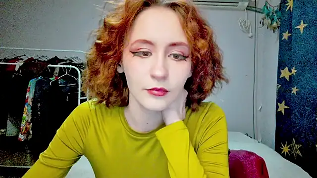 JoannaTompson online show from April 8, 2026, 2:24 am