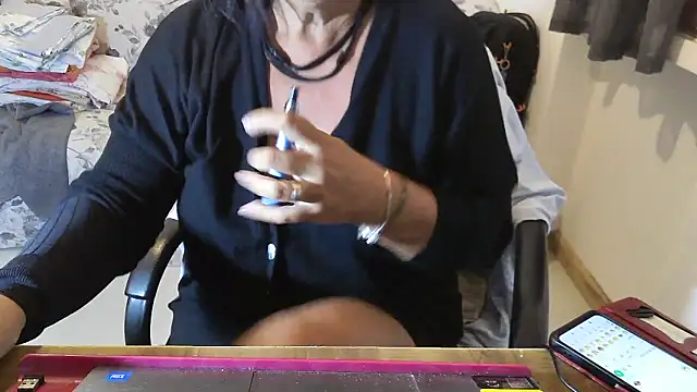 Snapshot of 45marina45 chatting on October 21, 2025, 7:52 am 45marina45 online show from October 21, 2025, 7:52 am