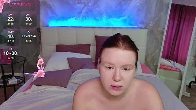 Snapshot of LucyHornyDoll chatting on November 8, 2025, 8:40 am LucyHornyDoll online show from November 8, 2025, 8:40 am