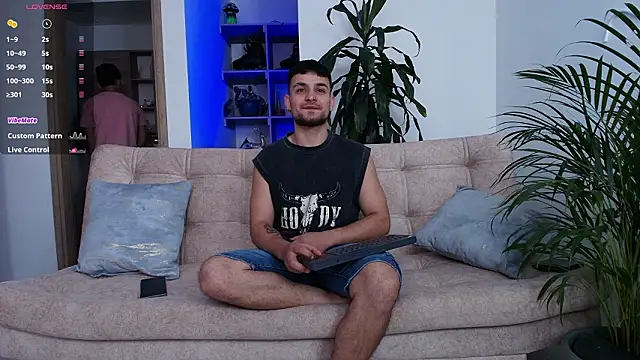 Aron-santoro online show from March 14, 2026, 9:21 pm