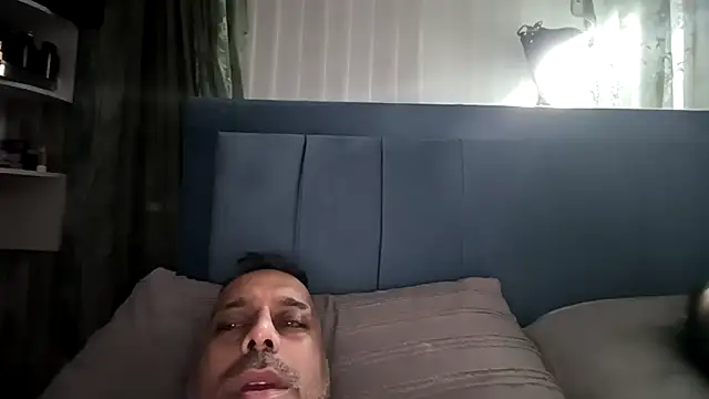 SEXY-ZENA online show from October 26, 2025, 1:06 am