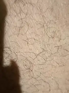 carlos40404 online show from October 19, 2025, 6:16 am