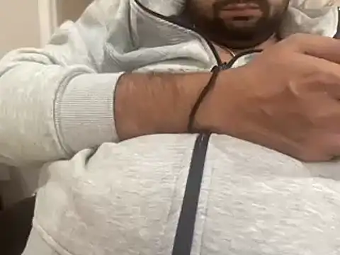 slavekinky001 online show from December 27, 2024, 10:05 pm