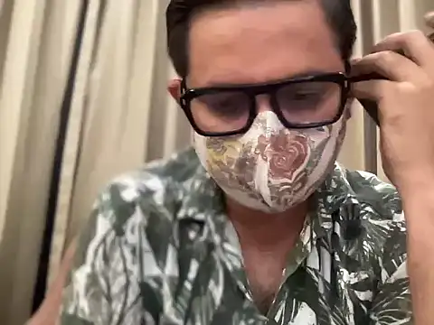 slavekinky001 online show from April 13, 2026, 8:13 pm