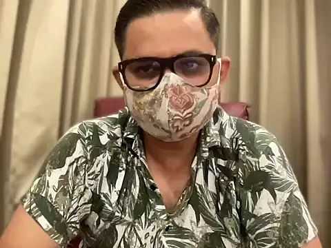 slavekinky001 online show from September 8, 2025, 7:46 pm