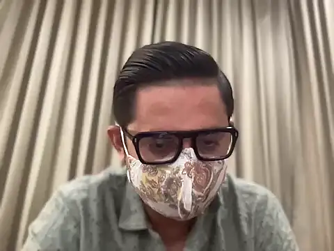 slavekinky001 online show from April 10, 2026, 8:05 pm