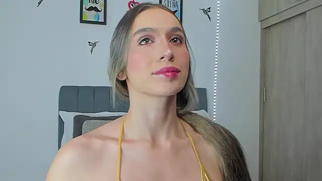 im sarah34 online show from March 5, 2026, 4:31 am