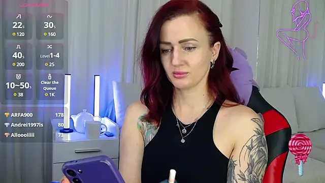 Snapshot of ElisaJane chatting on January 19, 2025, 12:28 am ElisaJane online show from January 19, 2025, 12:28 am