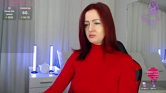 Snapshot of ElisaJane chatting on February 11, 2025, 11:01 pm ElisaJane online show from February 11, 2025, 11:01 pm