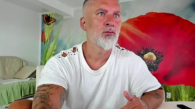 Snapshot of BlowMyXXL chatting on May 22, 2026, 6:00 am BlowMyXXL online show from May 22, 2026, 6:00 am