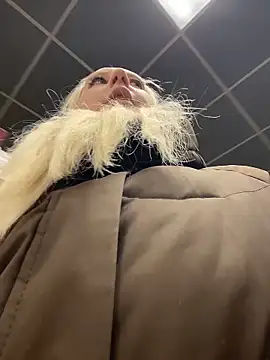 Snapshot of MerlinDave chatting on March 20, 2026, 1:17 am MerlinDave online show from March 20, 2026, 1:17 am