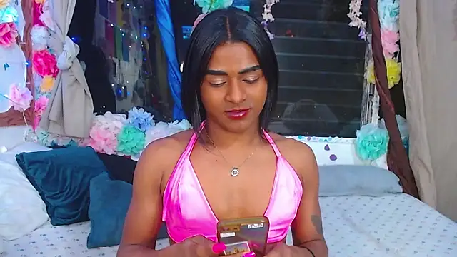 Snapshot of Karly_coffe chatting on February 22, 2025, 7:45 am Karly coffe online show from February 22, 2025, 7:45 am