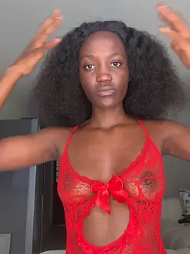 Snapshot of Fanclubbbbb chatting on September 18, 2025, 5:43 am Fanclubbbbb online show from September 18, 2025, 5:43 am