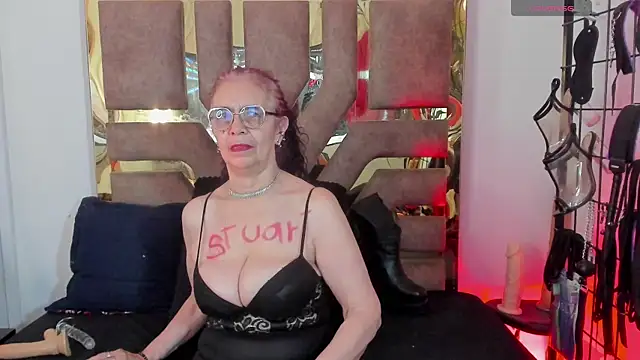 agatha ross26 online show from May 24, 2026, 12:05 pm
