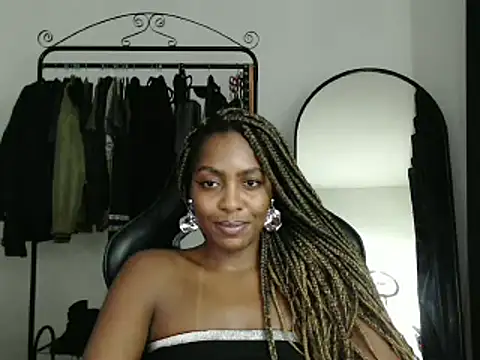 Snapshot of marisilva_br chatting on February 17, 2025, 11:00 pm marisilva br online show from February 17, 2025, 11:00 pm