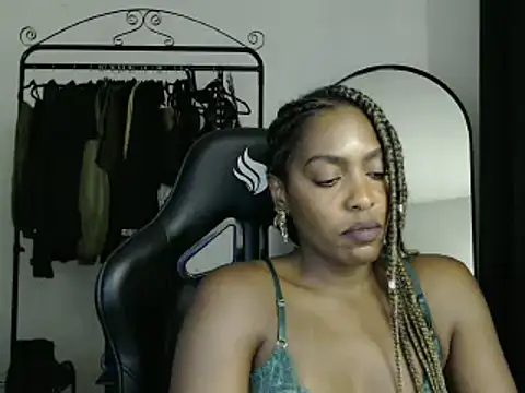 Snapshot of marisilva_br chatting on March 6, 2025, 10:26 pm marisilva br online show from March 6, 2025, 10:26 pm
