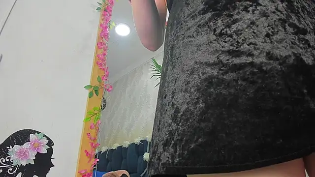 Snapshot of Ammy_Connor1 chatting on May 8, 2026, 8:23 pm Ammy Connor1 online show from May 8, 2026, 8:23 pm