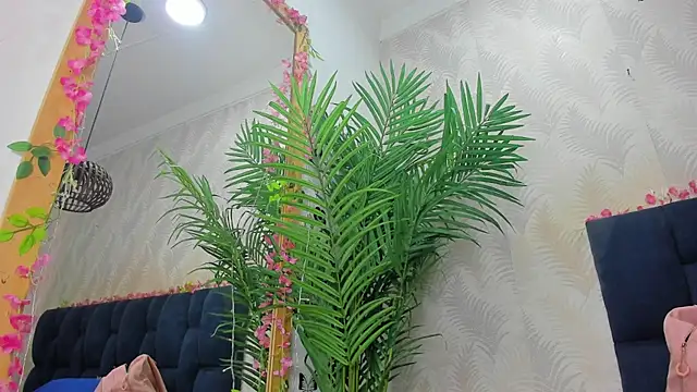 Snapshot of Ammy_Connor1 chatting on April 18, 2026, 8:20 pm Ammy Connor1 online show from April 18, 2026, 8:20 pm