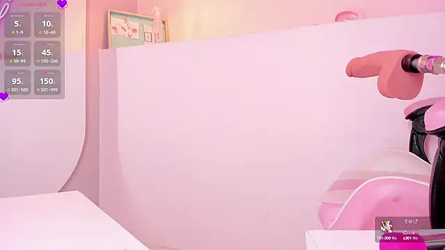 violeth hill online show from October 10, 2025, 8:20 pm