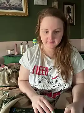 GingerSnap33 online show from March 16, 2025, 5:28 pm