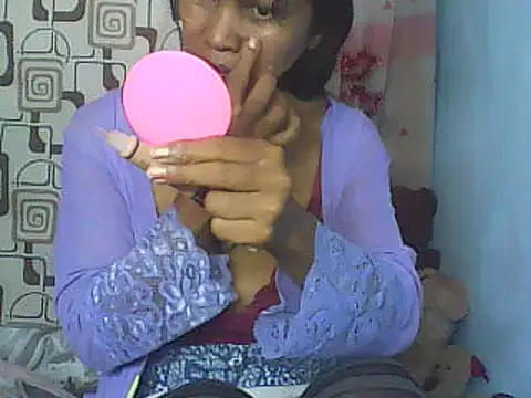 nene belle online show from May 12, 2026, 5:59 am