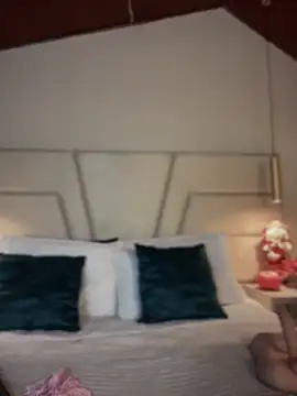 Miss ary online show from November 8, 2025, 12:42 pm