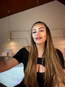 Snapshot of Miss_ary chatting on March 26, 2026, 11:41 am Miss ary online show from March 26, 2026, 11:41 am