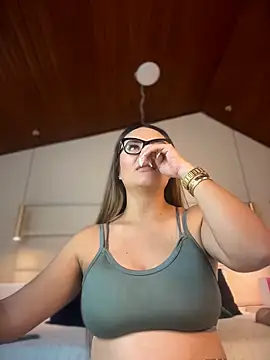 Snapshot of Miss_ary chatting on March 20, 2026, 11:33 am Miss ary online show from March 20, 2026, 11:33 am