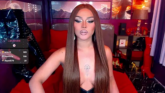 NatalyaFox online show from July 14, 2026, 2:05 am
