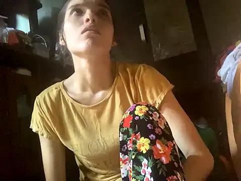 lilithanderson online show from September 25, 2025, 5:19 pm