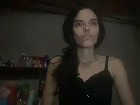 Snapshot of lilithanderson chatting on April 14, 2026, 7:46 am lilithanderson online show from April 14, 2026, 7:46 am