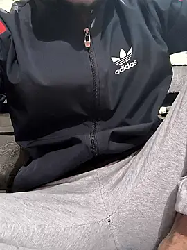 toxicboy121212 online show from January 11, 2026, 5:31 pm