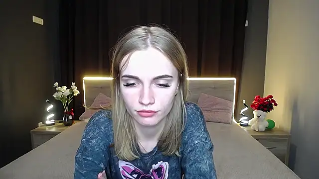 Snapshot of MargaritaKiss chatting on September 8, 2025, 7:35 pm MargaritaKiss online show from September 8, 2025, 7:35 pm