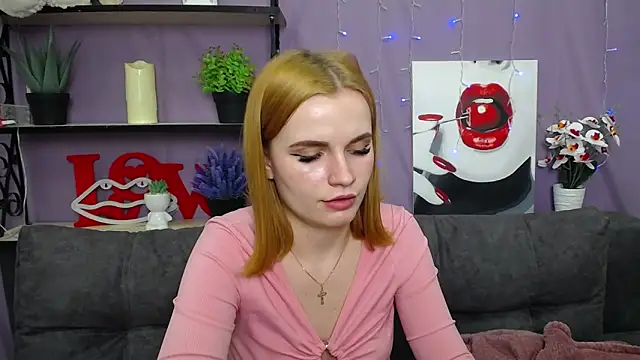 Snapshot of MargaritaKiss chatting on March 22, 2025, 2:05 am MargaritaKiss online show from March 22, 2025, 2:05 am