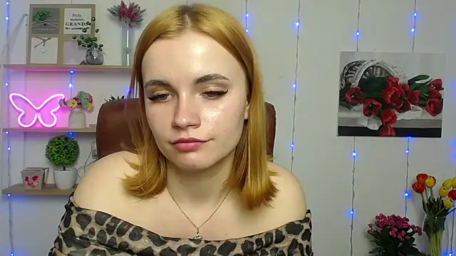 Snapshot of MargaritaKiss chatting on March 12, 2025, 5:35 am MargaritaKiss online show from March 12, 2025, 5:35 am