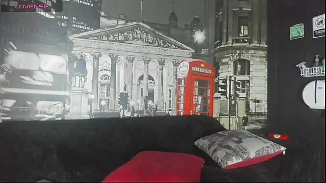 Snapshot of CloeRodriguez chatting on May 11, 2026, 8:39 pm CloeRodriguez online show from May 11, 2026, 8:39 pm