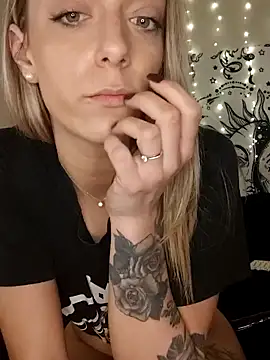 Snapshot of Nikiita-28 chatting on January 29, 2025, 6:28 pm Nikiita-28 online show from January 29, 2025, 6:28 pm