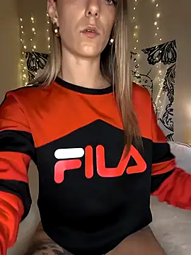 Nikiita-28 online show from March 3, 2026, 3:52 pm