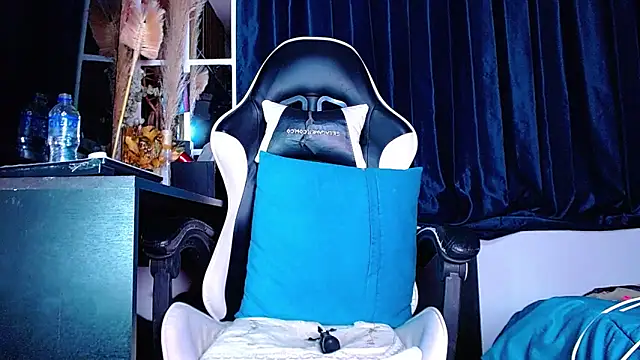 Snapshot of the_dog_lian chatting on March 27, 2026, 1:03 am the dog lian online show from March 27, 2026, 1:03 am